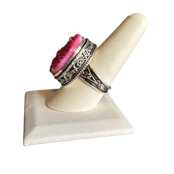 New Monster Vintage Setting Pink Druzy Gemstone Ring Size 9-1/2 - Picture 4 of 6